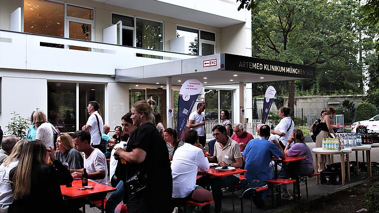 8tes Thalkirchner Gelenksymposium am AKMS - Grillbuffet